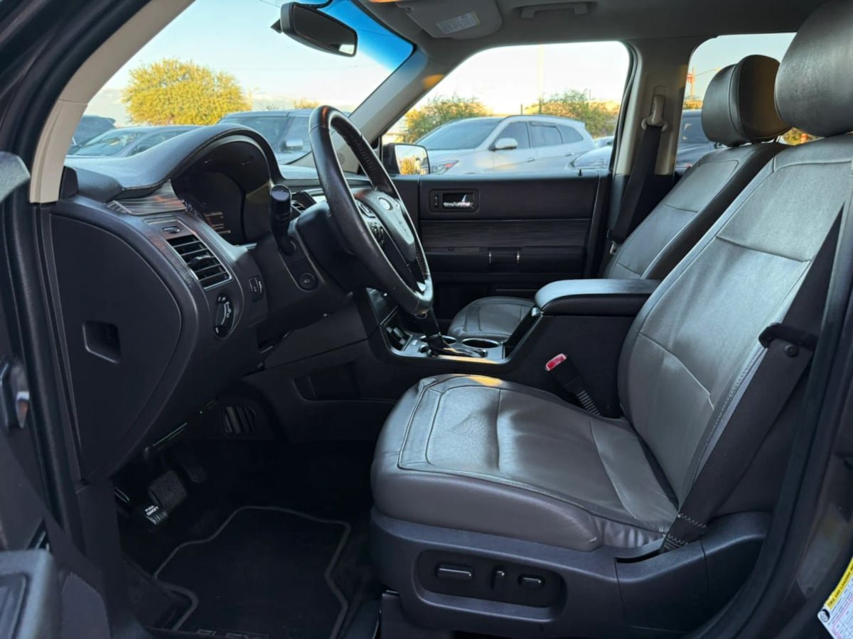 Used 2018 Ford Flex SEL w/ Equipment Group 202A FWD image 37