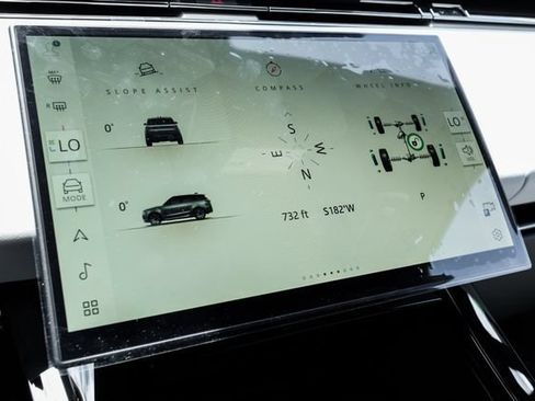 New 2026 Land Rover Range Rover Sport SE AWD/4WD image 33