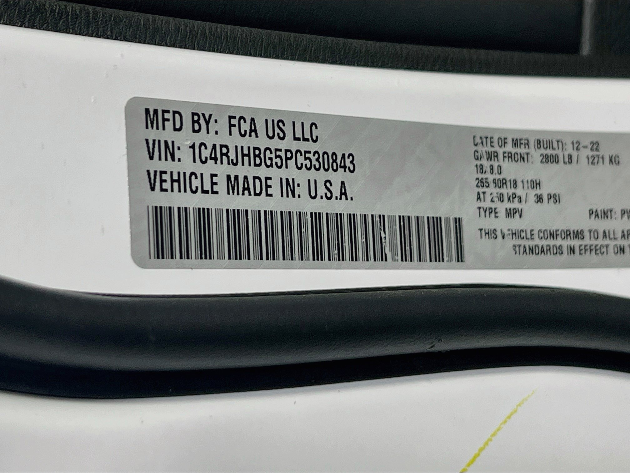 Used 2023 Jeep Grand Cherokee Limited AWD/4WD image 31