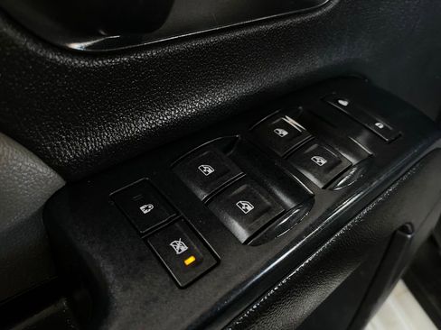 Used 2019 Chevrolet Silverado 2500 W/T image 22