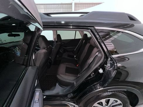 Used 2022 Subaru Outback Premium AWD/4WD image 18