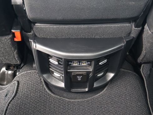 Used 2024 RAM 2500 Laramie AWD/4WD image 13