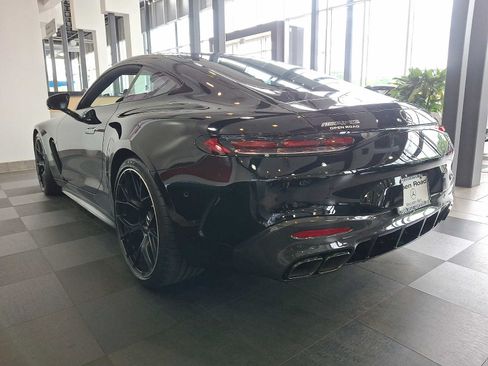 Used 2025 Mercedes-Benz AMG GT 63 image 3