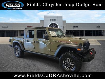 New 2026 Jeep Gladiator Mojave w/ Steel Bumper Group