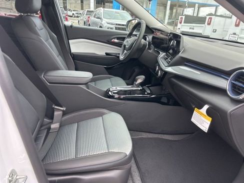 New 2026 Chevrolet Trax LT w/ Midnight Edition image 29