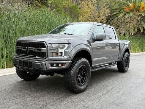Used 2020 Ford F150 Raptor w/ Equipment Group 802A Luxury image 27
