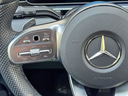 Used 2023 Mercedes-Benz GLS 580 4MATIC image 23