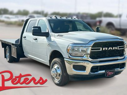 New 2024 RAM 3500 Tradesman w/ Chrome Appearance Group