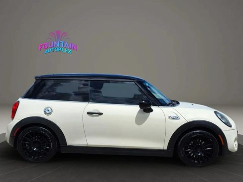 Used 2015 MINI Cooper S FWD image 9