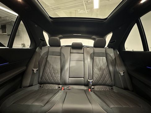 New 2026 Mercedes-Benz GLE 53 AMG 4MATIC image 18