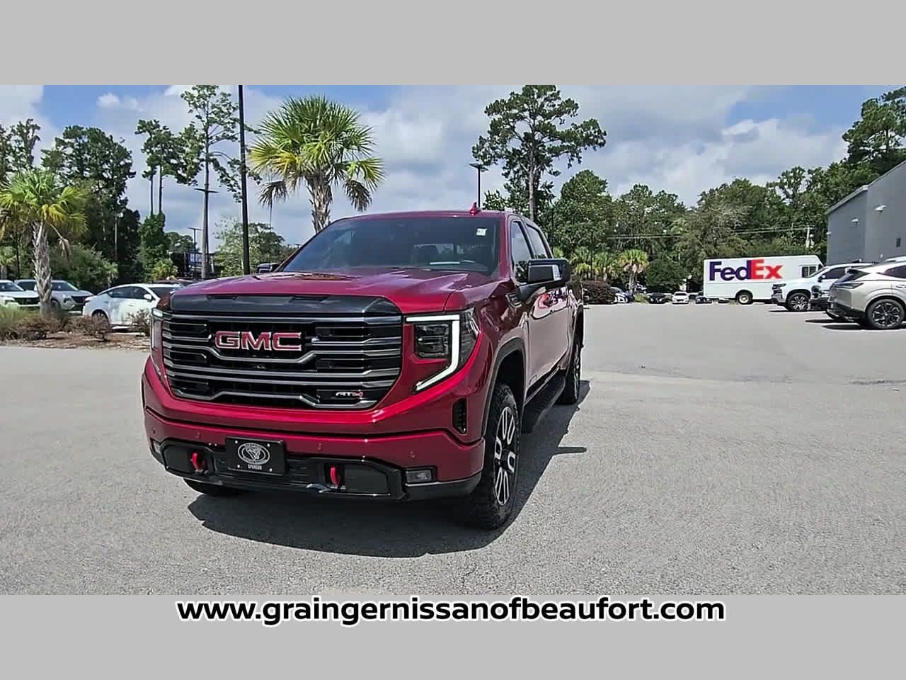 Used 2025 GMC Sierra 1500 AT4 w/ AT4 Premium Package AWD/4WD image 36