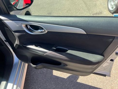 Used 2014 Nissan Sentra SR w/ SR Driver Package FWD image 23