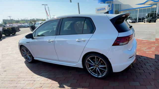 Used 2024 Volkswagen Golf R AWD/4WD image 7