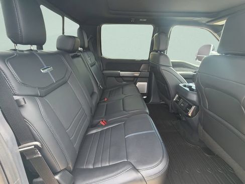 Used 2026 Ford F450 Platinum w/ FX4 Off-Road Package AWD/4WD image 14