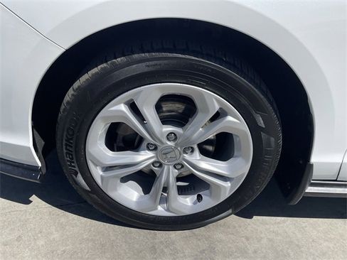 Used 2023 Honda Accord LX image 31