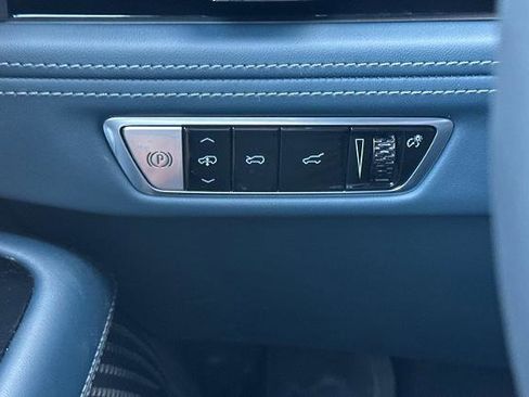 New 2025 Cadillac Escalade IQ Sport 2 image 31