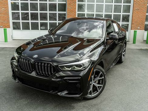 Used 2022 BMW X6 xDrive40i AWD/4WD image 2