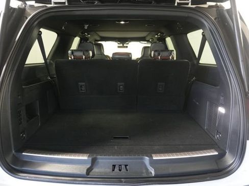 Used 2024 Lincoln Navigator L Reserve AWD/4WD image 35