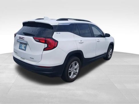 Used 2021 GMC Terrain SLE w/ Driver Convenience Package AWD/4WD image 3