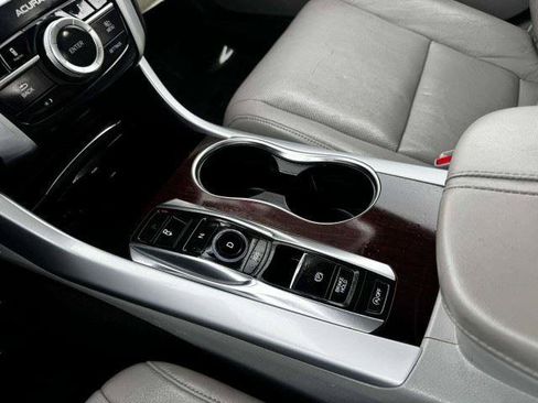 Used 2016 Acura TLX V6 SH-AWD w/ Technology Pkg image 32