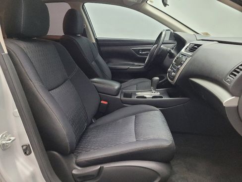 Used 2016 Nissan Altima 2.5 SV image 21