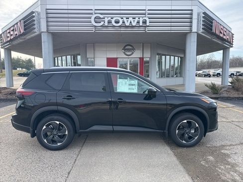 New 2026 Nissan Rogue SV w/ SV Premium Package image 3