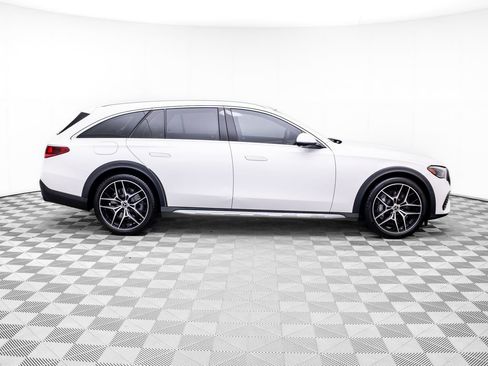Used 2025 Mercedes-Benz E 450 4MATIC All-Terrain Wagon image 7