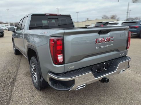 New 2026 GMC Sierra 1500 SLE image 7