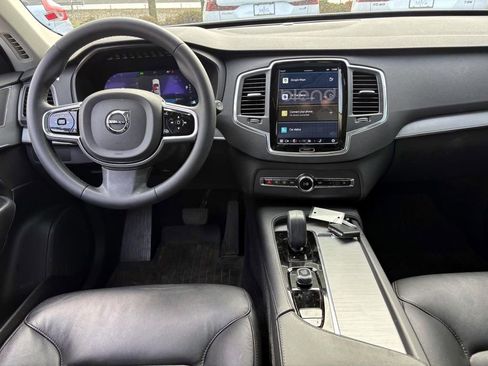 Used 2023 Volvo XC90 B5 Core w/ Protection Package Premier image 29