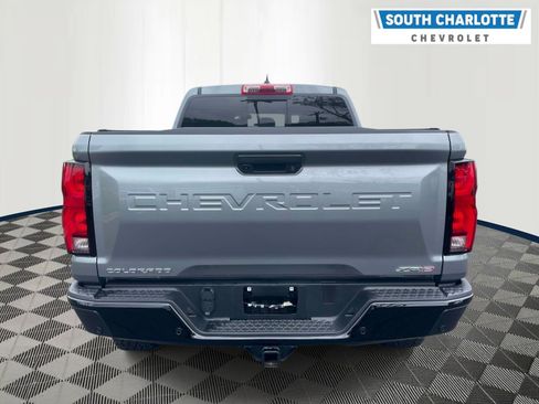Used 2026 Chevrolet Colorado ZR2 w/ Technology Package AWD/4WD image 5
