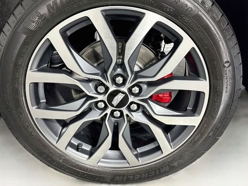 Used 2024 Cadillac XT5 Sportv w/ Platinum Package AWD/4WD image 34