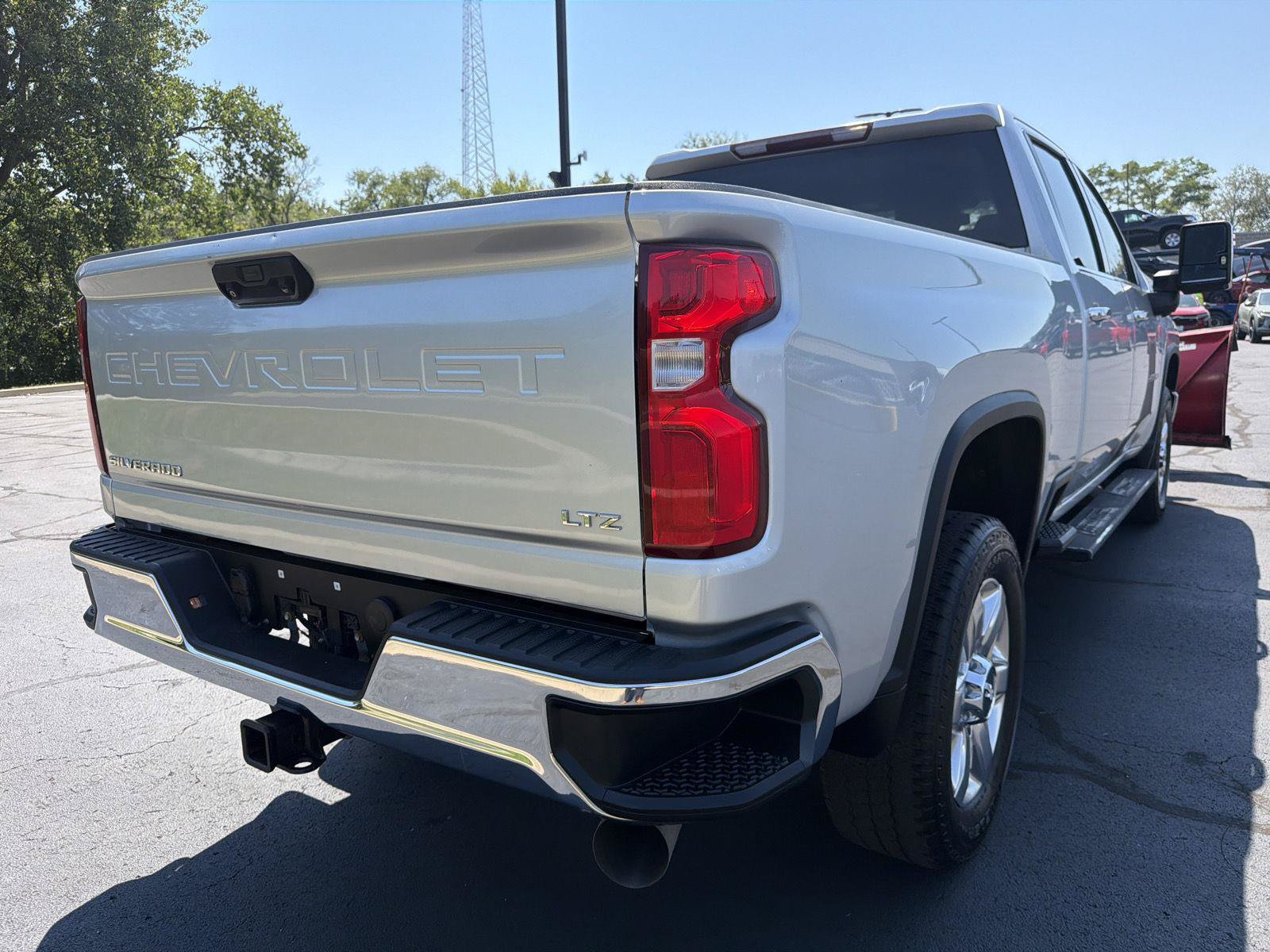 Used 2020 Chevrolet Silverado 2500 LTZ AWD/4WD image 5