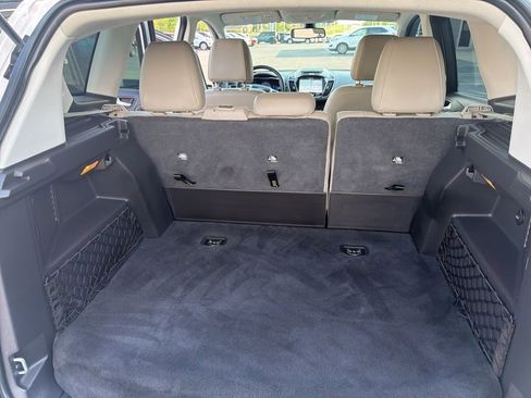 Used 2016 Ford C-MAX SEL w/ Equipment Group 301A image 12