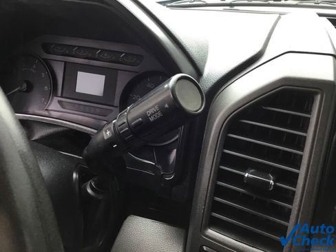 Used 2020 Ford F350 XL w/ Power Equipment Group image 39