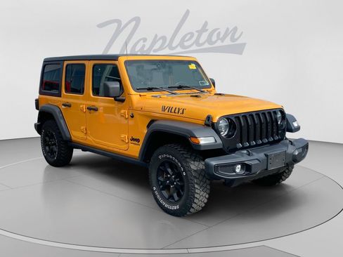 Used 2021 Jeep Wrangler Unlimited Sport AWD/4WD image 3