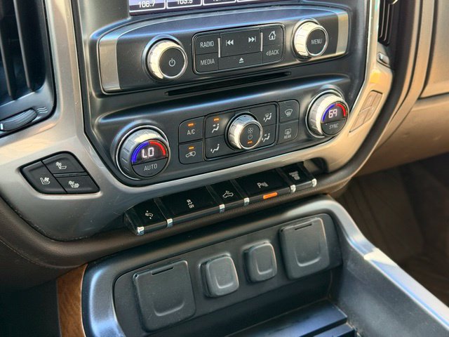 Used 2019 Chevrolet Silverado 2500 LTZ w/ Duramax Plus Package AWD/4WD image 16