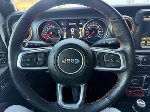 Used 2022 Jeep Gladiator Mojave w/ LED Lighting Group image 36