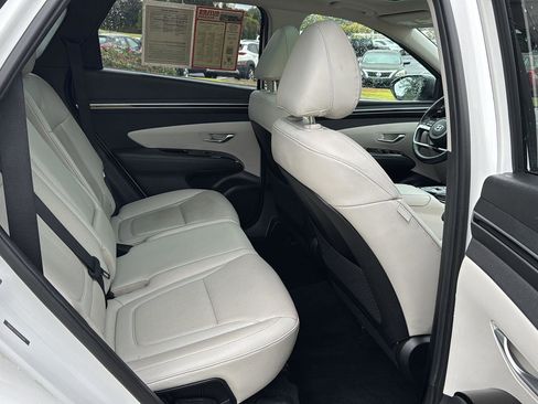 Used 2024 Hyundai Tucson Limited image 11