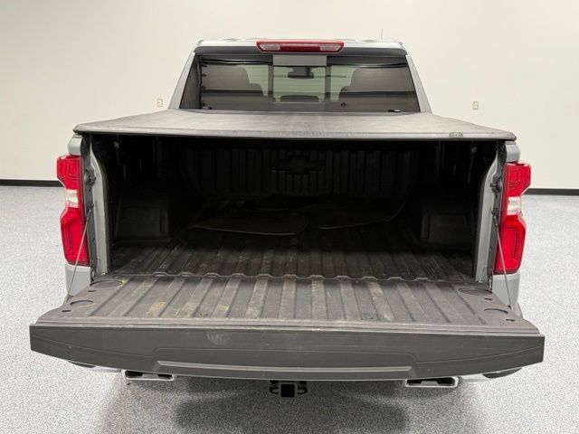 Used 2025 Chevrolet Silverado 1500 LTZ w/ LTZ Premium Package AWD/4WD image 8