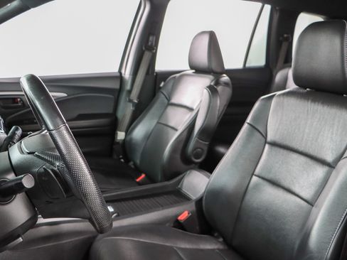 Used 2023 Honda Passport EX-L image 24