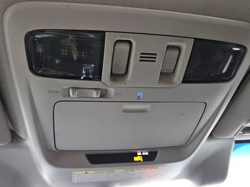 Used 2015 Subaru Legacy 2.5i Limited image 33