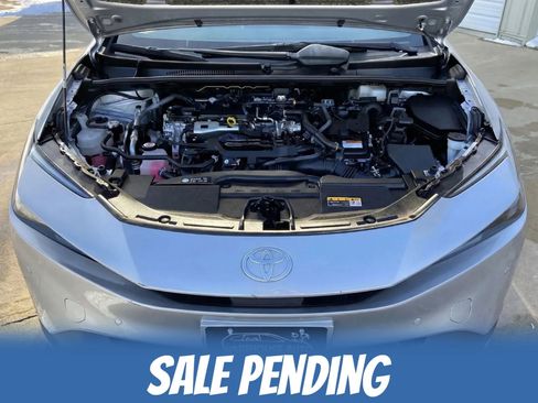 Used 2024 Toyota Prius LE FWD image 20