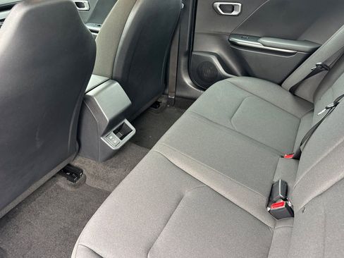 New 2026 Kia K4 LXS image 12