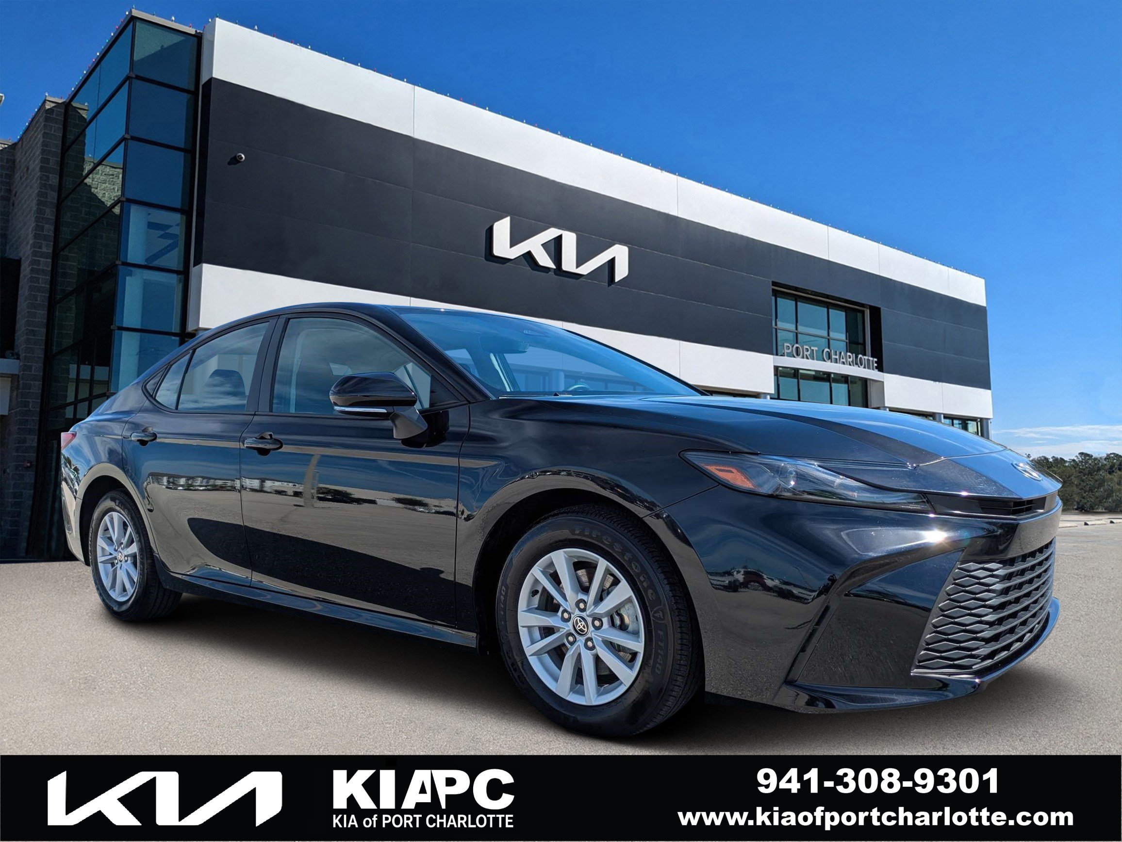 Used 2026 Toyota Camry LE FWD image 1