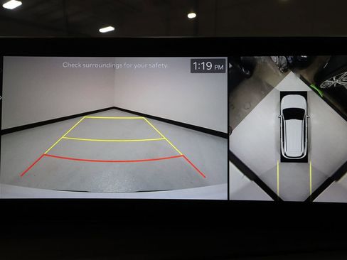 Used 2025 Kia Sorento SX image 14