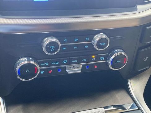 Used 2024 Ford F150 Platinum w/ Equipment Group 703A Plus AWD/4WD image 25