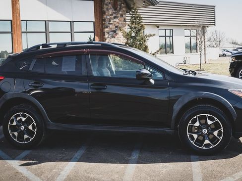 Used 2018 Subaru Crosstrek 2.0i Premium w/ Eyesight System image 15