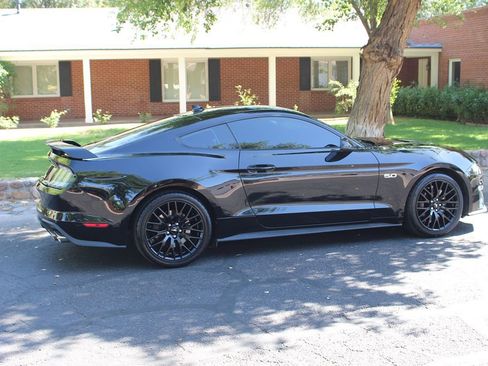 Used 2021 Ford Mustang GT Premium w/ GT Performance Package RWD image 49