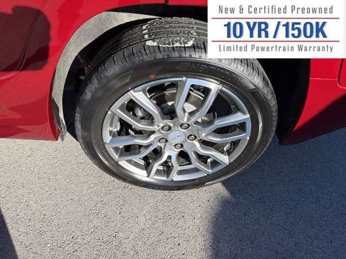 Used 2023 GMC Terrain Denali w/ Denali Premium Package image 12