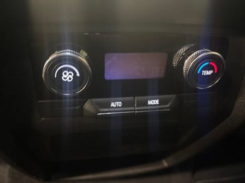 Used 2026 Buick Enclave Preferred FWD image 17